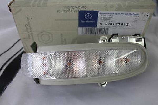 Blinker weiß, Außenspiegel links (A 203 820 01 21), Mercedes-Benz-Original Teil